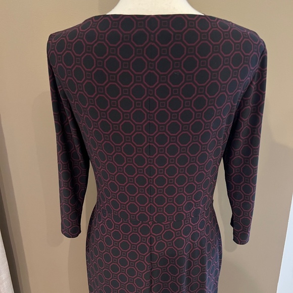 Lauren Ralph Lauren Sheath Geometric Black & Red Rouched Ruffle Dress, Size 12P - Picture 4 of 13
